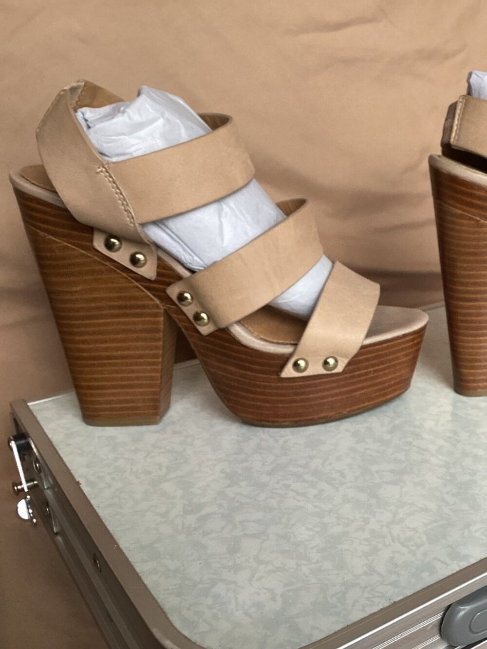 Aldo Tan Platform Chunky Heel Sandals.